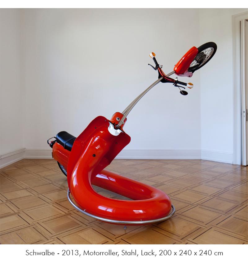 Schwalba - 2013, Motorroller, Stahl, Lack, 200 x 240 x 240 cm