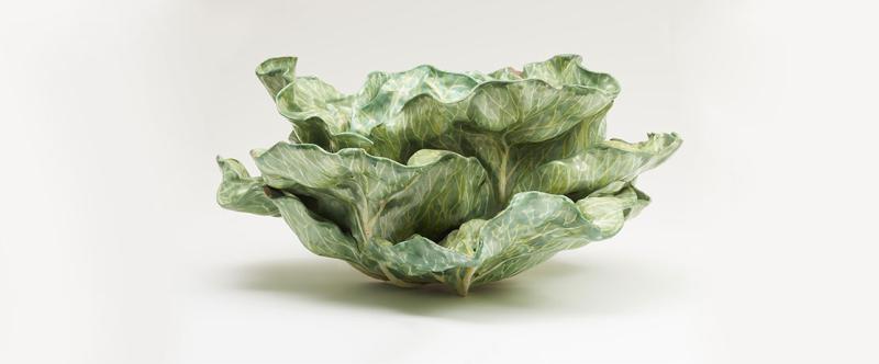 Seltener großer Salatkopf als Terrine, Fayence, naturalistischer Aufglasurdekor in Grüntönen mit wenig Gelb, H 19, Durchmesser 38 cm, Schrezheim, um 1760 - 80, Ergebnis: 35.000 €