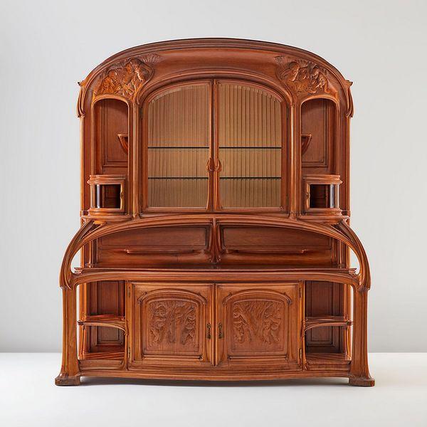 Eugène Vallin, Sideboard from the Dining Room Suite for Éléonore Mauljean, 1905, (lot 146).